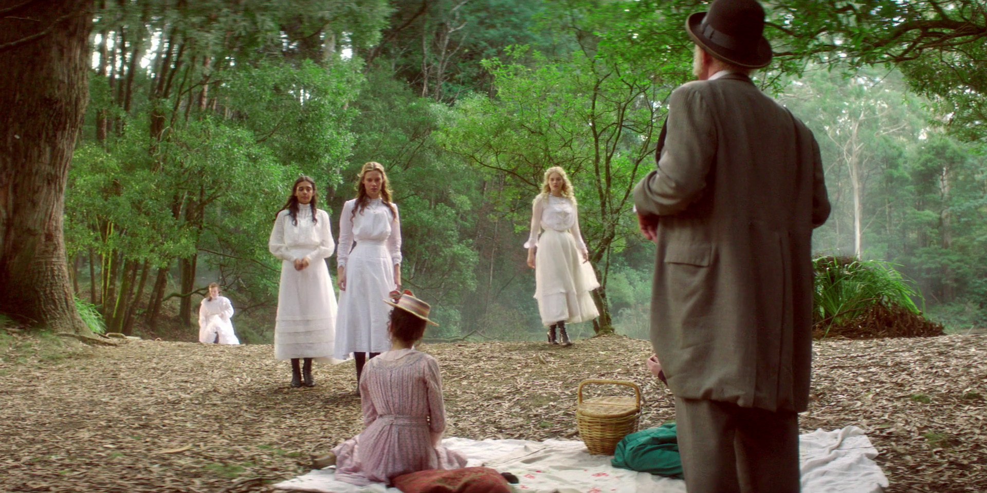 samaraweaving_picnicathangingrock_0388.jpg