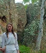 samaraweaving_picnicathangingrock_0601.jpg