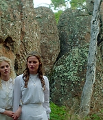 samaraweaving_picnicathangingrock_0602.jpg